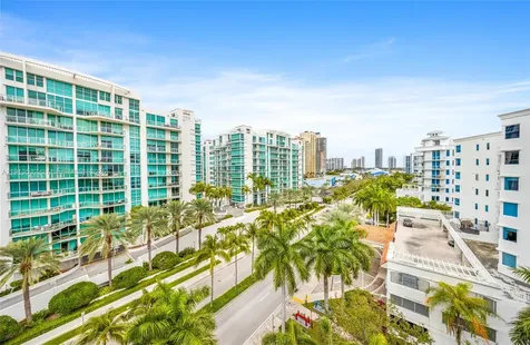 Aventura FL 33180