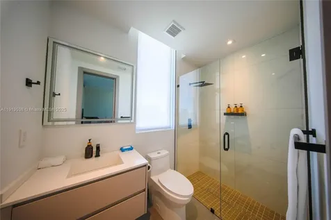 7520 W Treasure Drive North Bay Village FL 33141