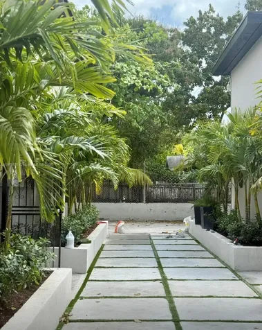 7535 NE 2nd Court Miami FL 33138