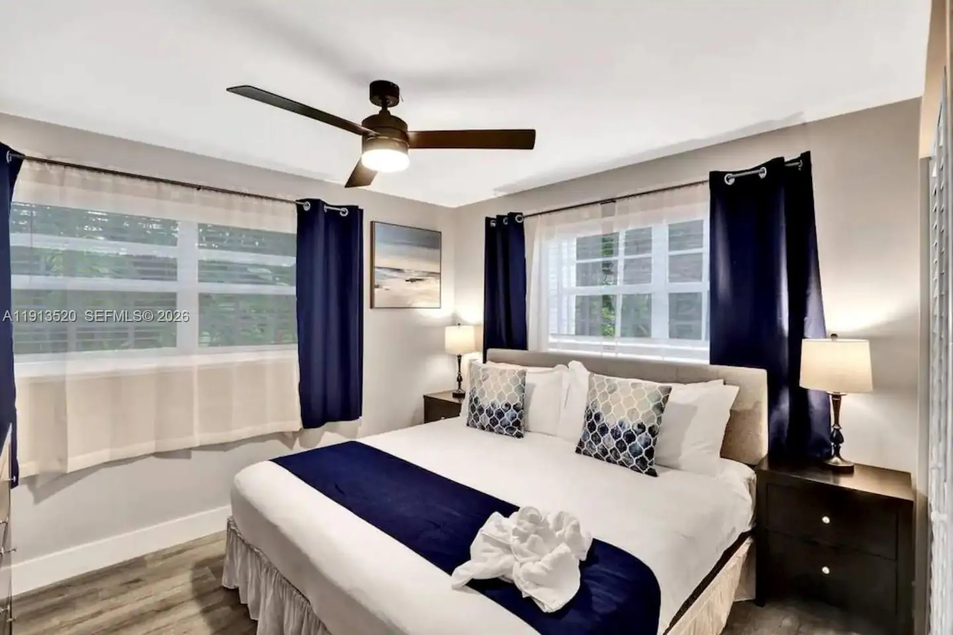1025 N Southlake Drive Hollywood FL 33019
