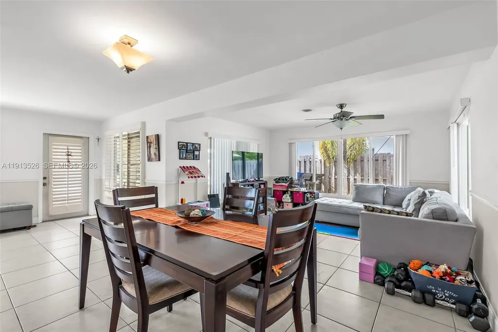 2221 NE 61st Court Fort Lauderdale FL 33308