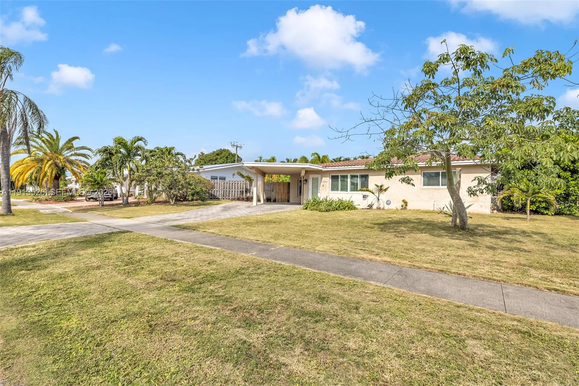 2221 NE 61st Court Fort Lauderdale FL 33308