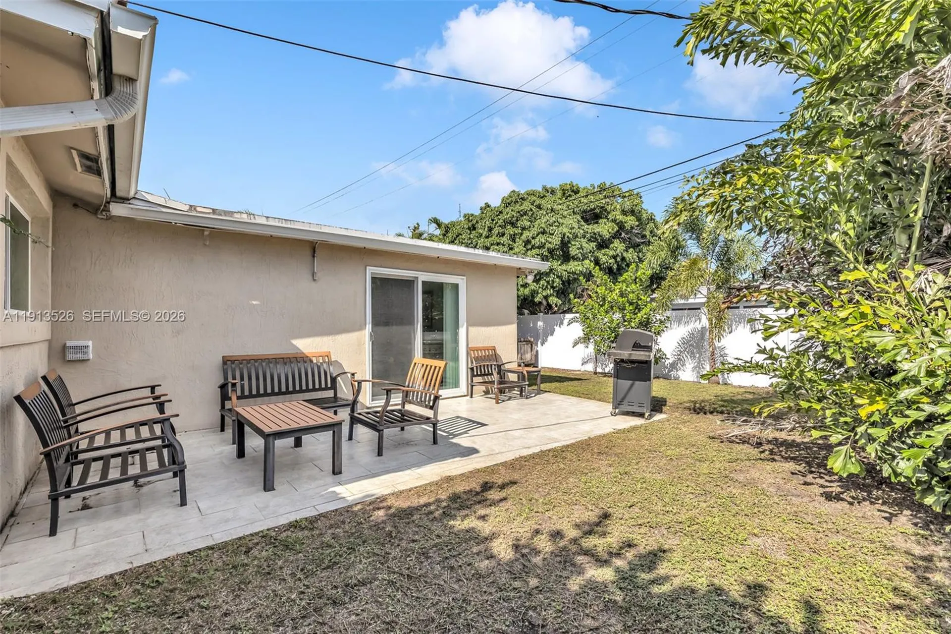 2221 NE 61st Court Fort Lauderdale FL 33308