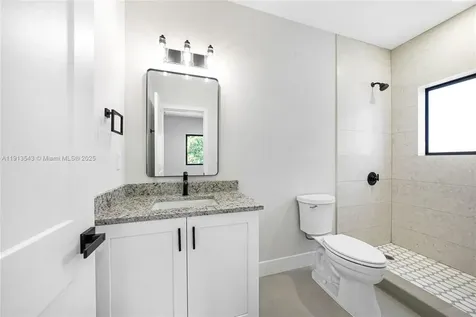 4313 E 8th Court Hialeah FL 33013