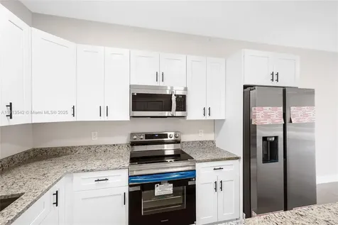 4309 E 8th Court Hialeah FL 33013