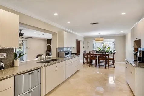 21280 NE 23rd Avenue Miami FL 33180