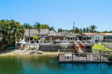 21280 NE 23rd Avenue Miami FL 33180