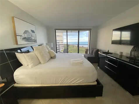 2800 N Highway A1a Fort Pierce FL 34949