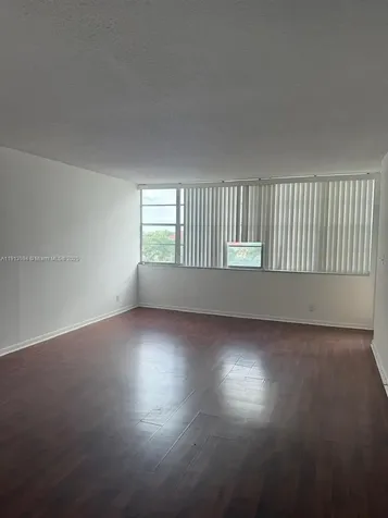2025 NE 164th Street North Miami Beach FL 33162