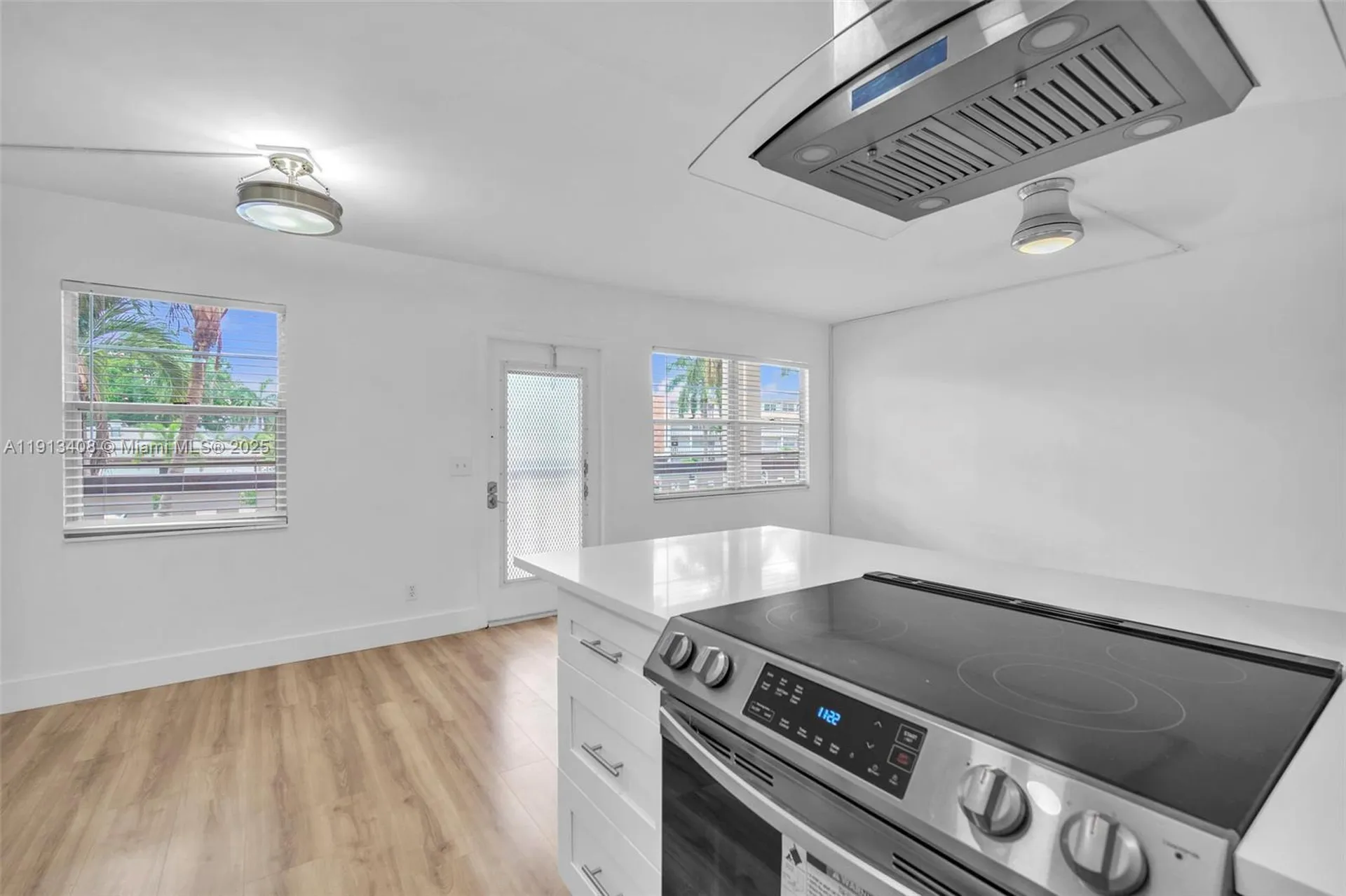 2048 Hythe C Boca Raton FL 33434