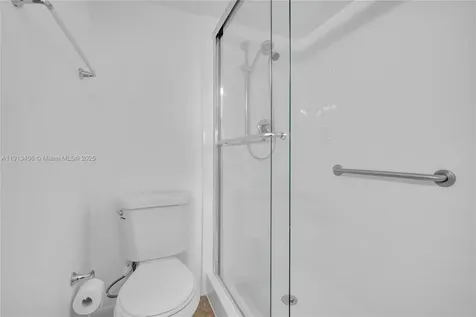 2048 Hythe C Boca Raton FL 33434