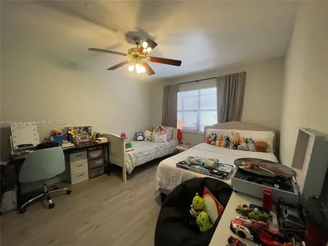 1290 S Military Trail Deerfield Beach FL 33442