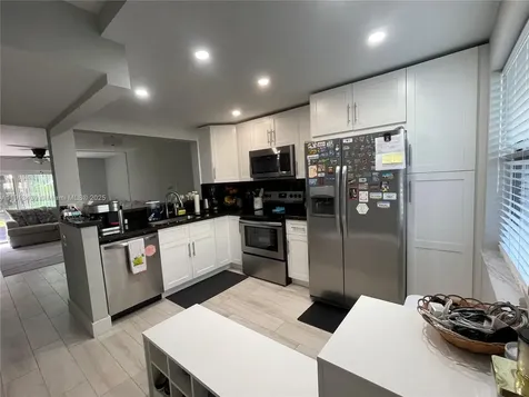1290 S Military Trail Deerfield Beach FL 33442