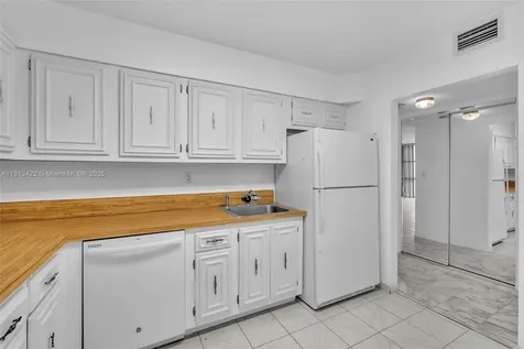 1000 Parkview Drive Hallandale Beach FL 33009