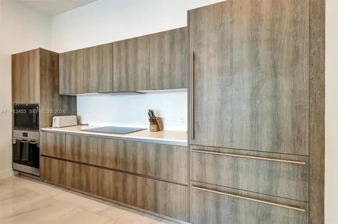 17550 Collins Avenue Sunny Isles Beach FL 33160