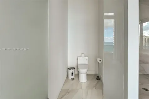17550 Collins Avenue Sunny Isles Beach FL 33160
