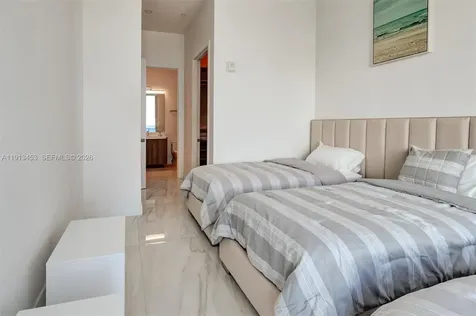17550 Collins Avenue Sunny Isles Beach FL 33160