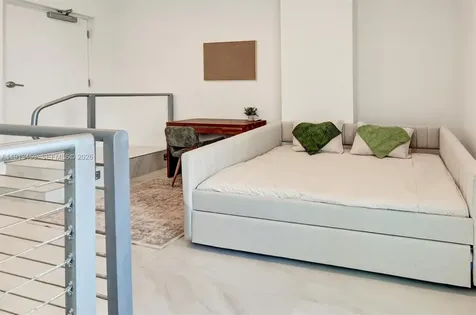 17550 Collins Avenue Sunny Isles Beach FL 33160