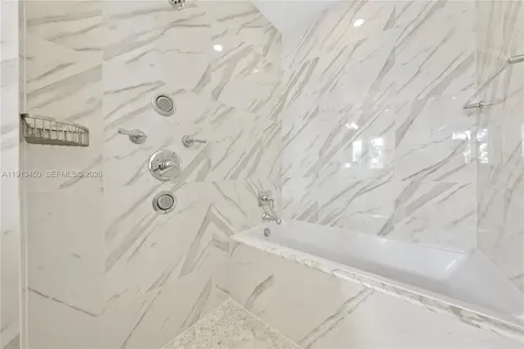 5800 La Gorce Drive Miami Beach FL 33140