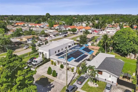 311 E 51st Street Hialeah FL 33013