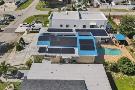 311 E 51st Street Hialeah FL 33013