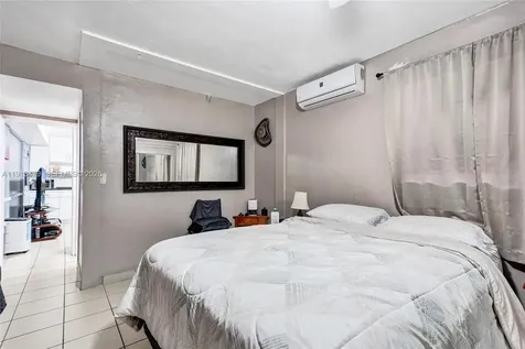 311 E 51st Street Hialeah FL 33013