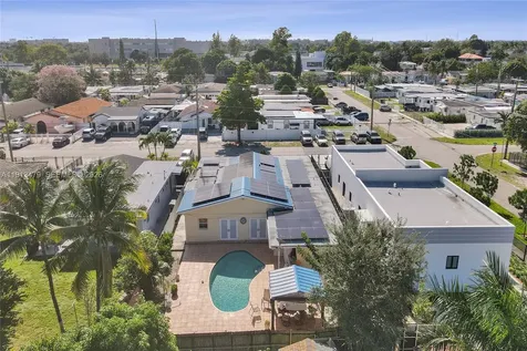 311 E 51st Street Hialeah FL 33013
