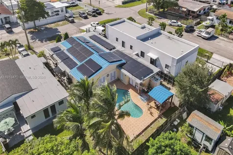 311 E 51st Street Hialeah FL 33013