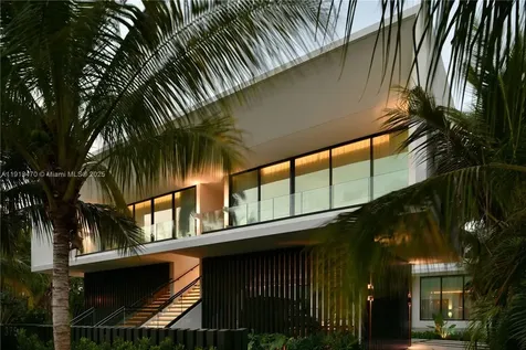 375 N Hibiscus Drive Miami Beach FL 33139