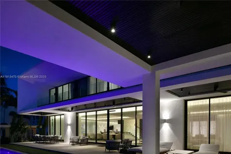 375 N Hibiscus Drive Miami Beach FL 33139