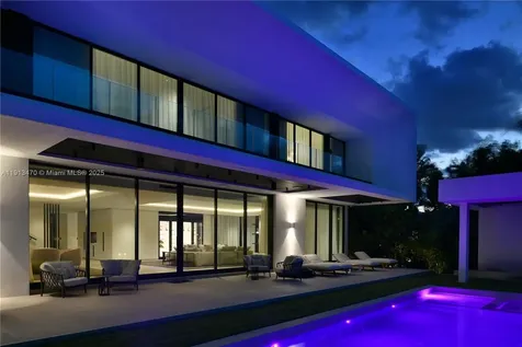 375 N Hibiscus Drive Miami Beach FL 33139