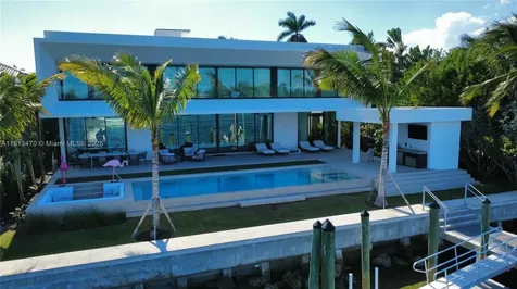375 N Hibiscus Drive Miami Beach FL 33139
