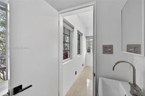 1601 Jefferson Avenue Miami Beach FL 33139
