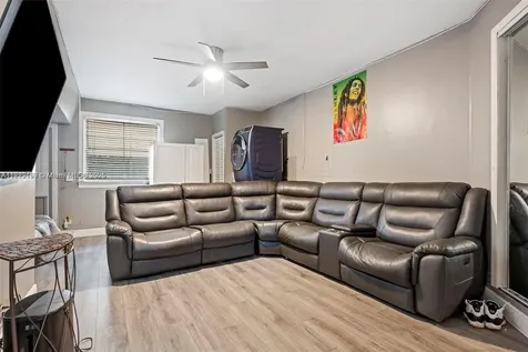 1463 NW 48th Avenue Coconut Creek FL 33063