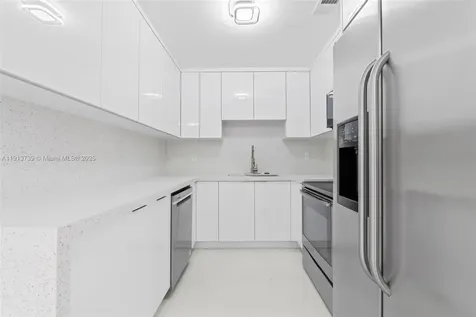 5407 SW 20th Street West Park FL 33023