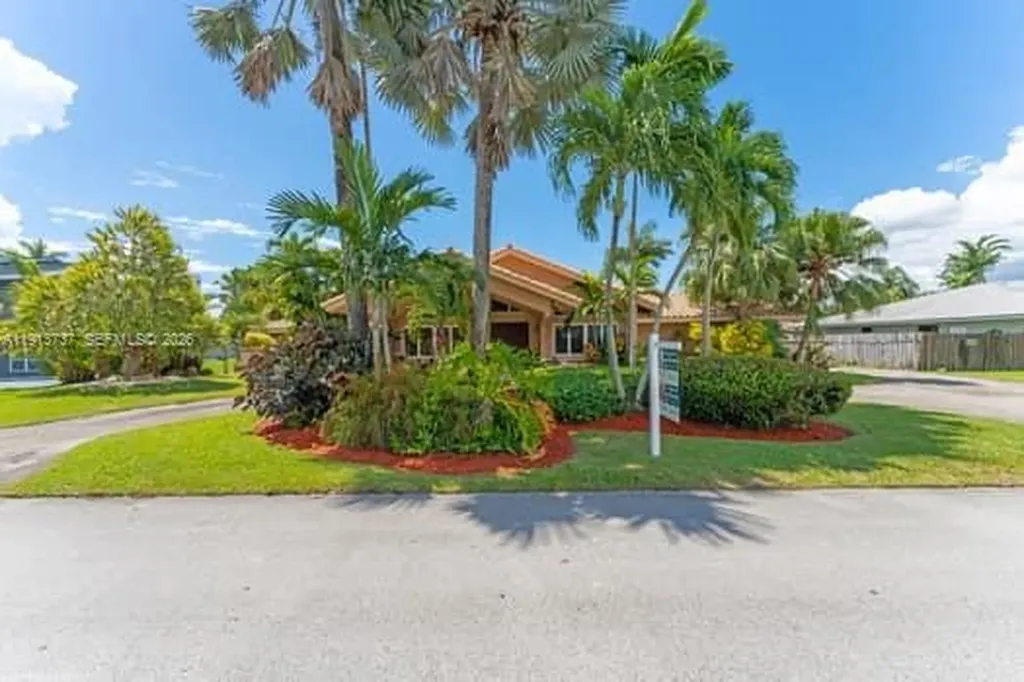 10220 SW 140th Street Miami FL 33176
