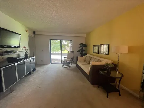 2786 NW 104th Avenue Sunrise FL 33322