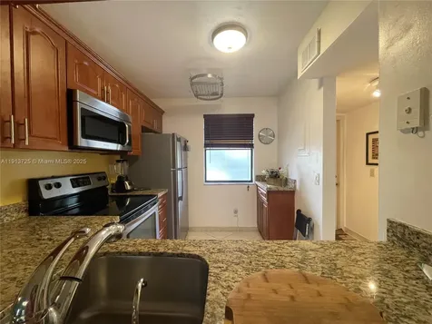 2786 NW 104th Avenue Sunrise FL 33322