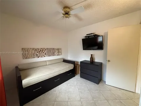 2786 NW 104th Avenue Sunrise FL 33322