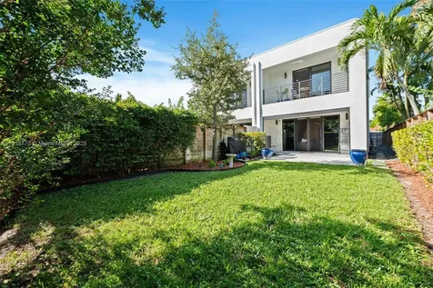 1226 NE 11th Avenue Fort Lauderdale FL 33304