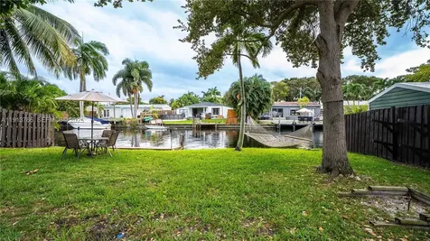 2634 Thomas Street Hollywood FL 33020