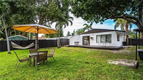 2634 Thomas Street Hollywood FL 33020