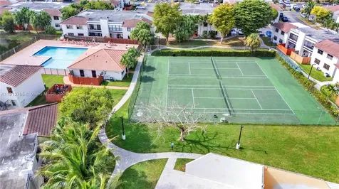 10857 NW 7th Street Miami FL 33172