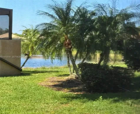 6833 Watertown Drive Boynton Beach FL 33437