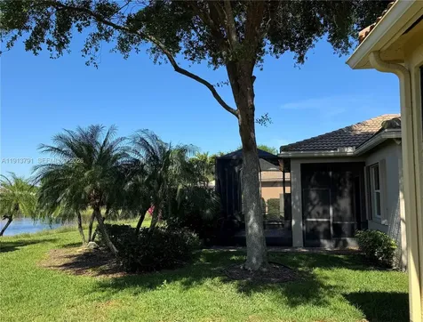 6833 Watertown Drive Boynton Beach FL 33437