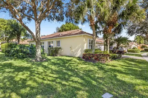 6833 Watertown Drive Boynton Beach FL 33437