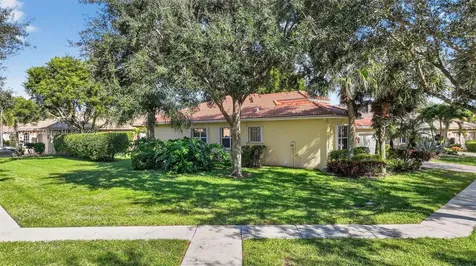 6833 Watertown Drive Boynton Beach FL 33437