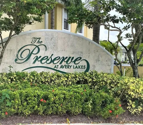 3992 NW 87th Avenue Sunrise FL 33351