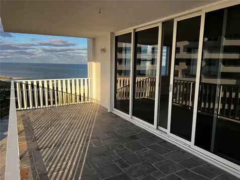 200 Ocean Lane Drive Key Biscayne FL 33149