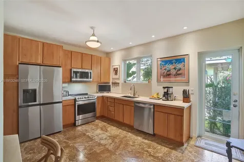 1335 Lenox Avenue Miami Beach FL 33139